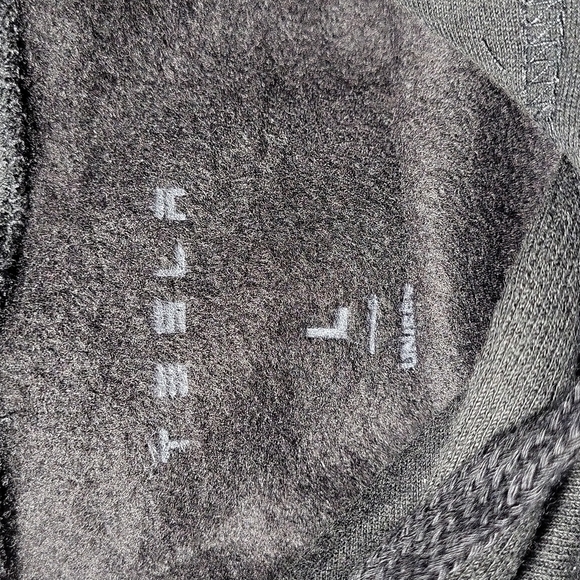 *SOLD*  Other Listing Available Tesla Cybertruck Graffiti Hoodie Size Large - Picture 4 of 5